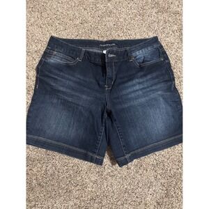 Maurices Dark Wash Denim Bermuda Shorts Women's Size 13 14